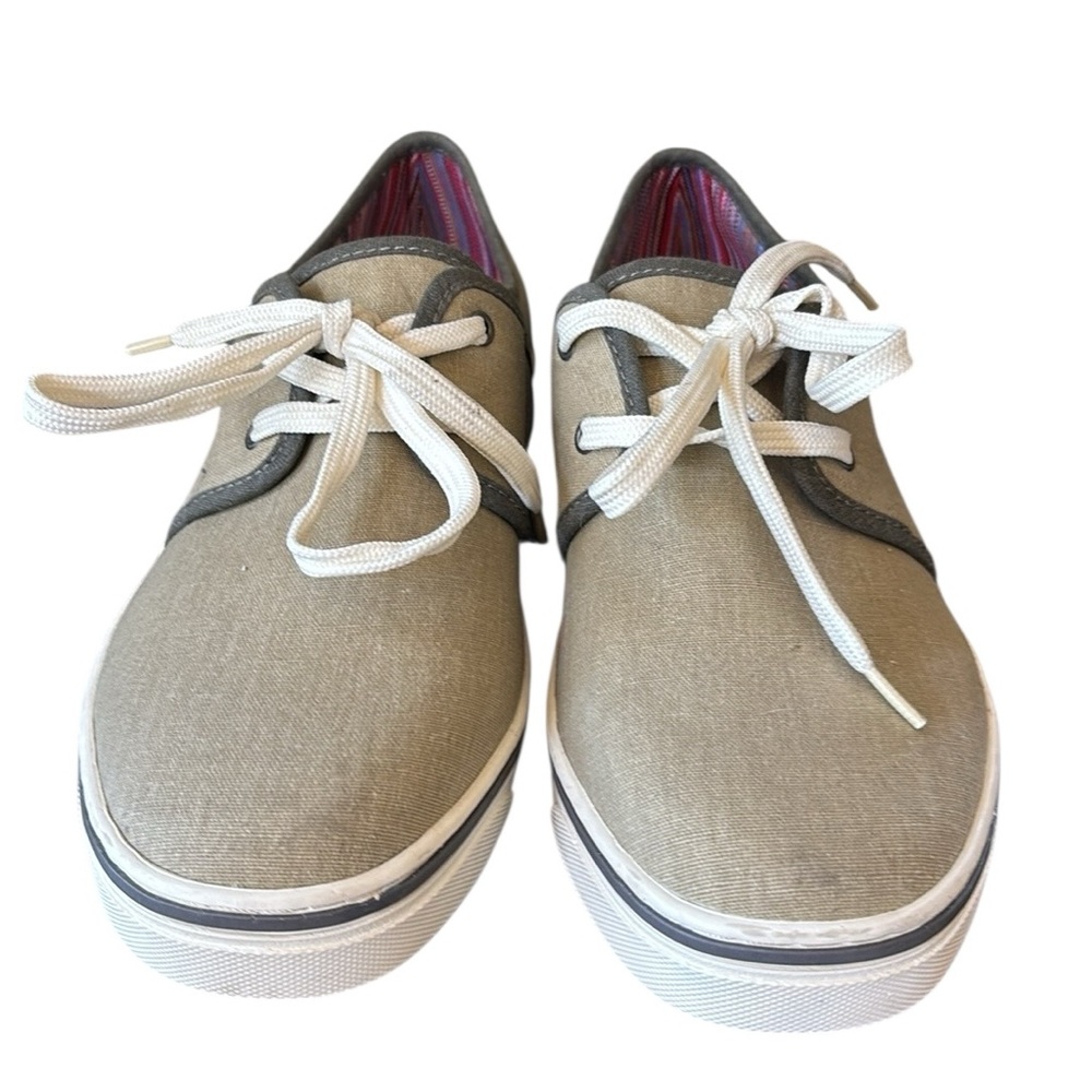 Vionic Bryson‎ Tan Khaki Canvas Lace Up Sneakers Size 9 - Picture 3 of 7